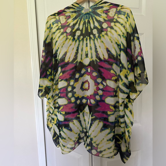 V. Fraas  Coverup/wrap with butterfly sleeves colorful Size OS - Picture 3 of 8
